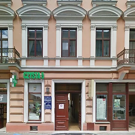 Marylin アパート